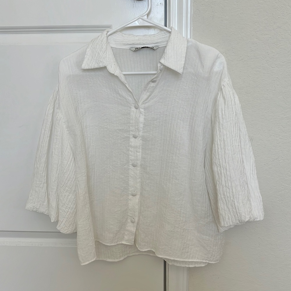 This is a button down shirt from Zara.